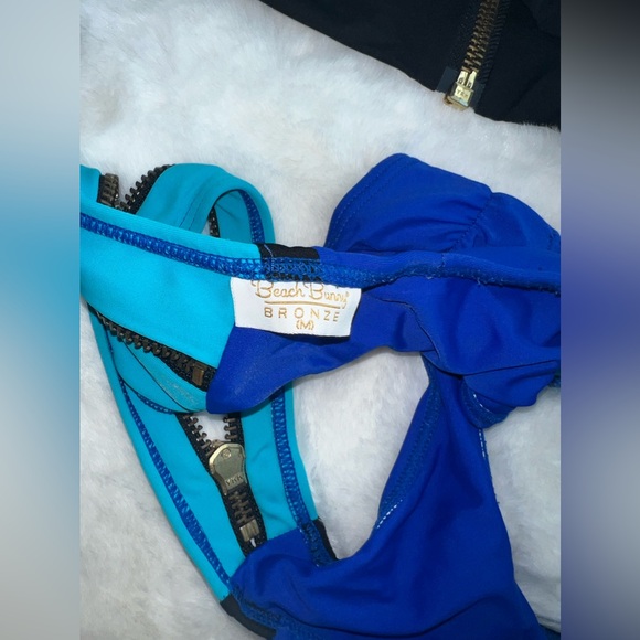 Beach Bunny color block bikini set Bronze Collection - Picture 4 of 5